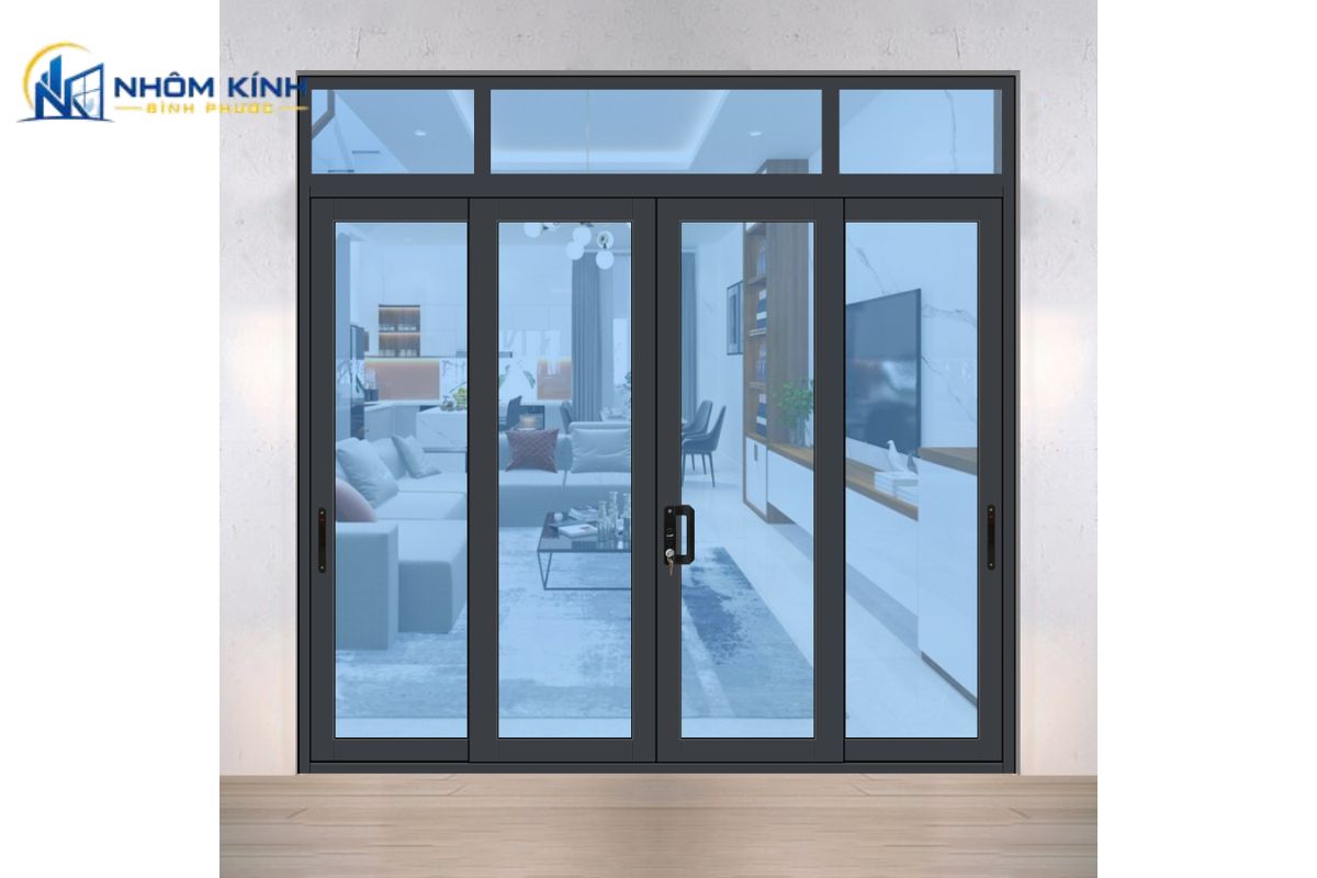 Cửa đi mở lùa hệ 93 nhôm Xingfa 4 cánh giúp tiết kiệm không gian, đóng mở nhẹ nhàng và hạn chế va đập cho căn hộ, nhà phố